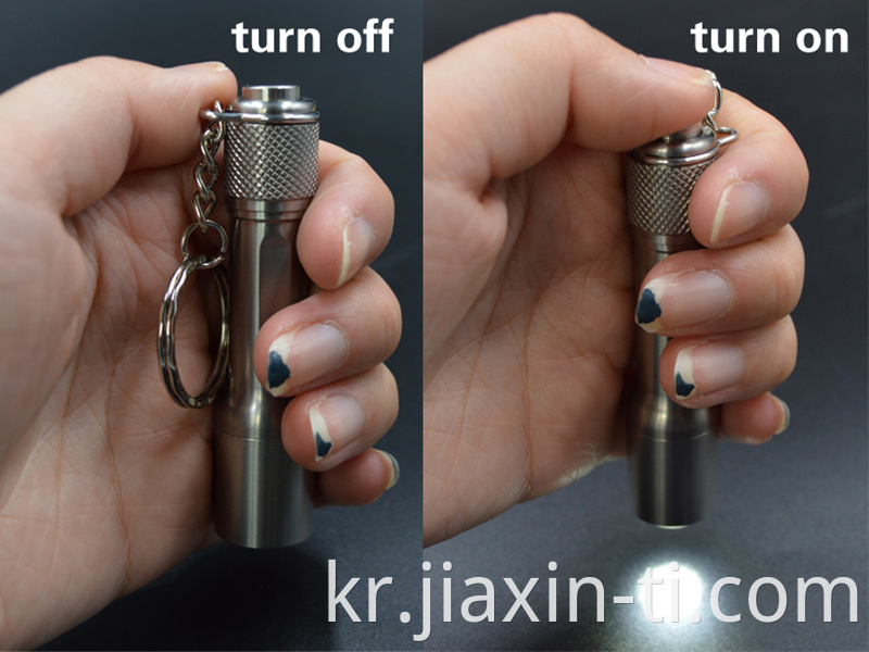 titanium flashlight 